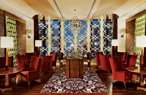 Grand Hotel de gama alta, mesa y silla de comedor