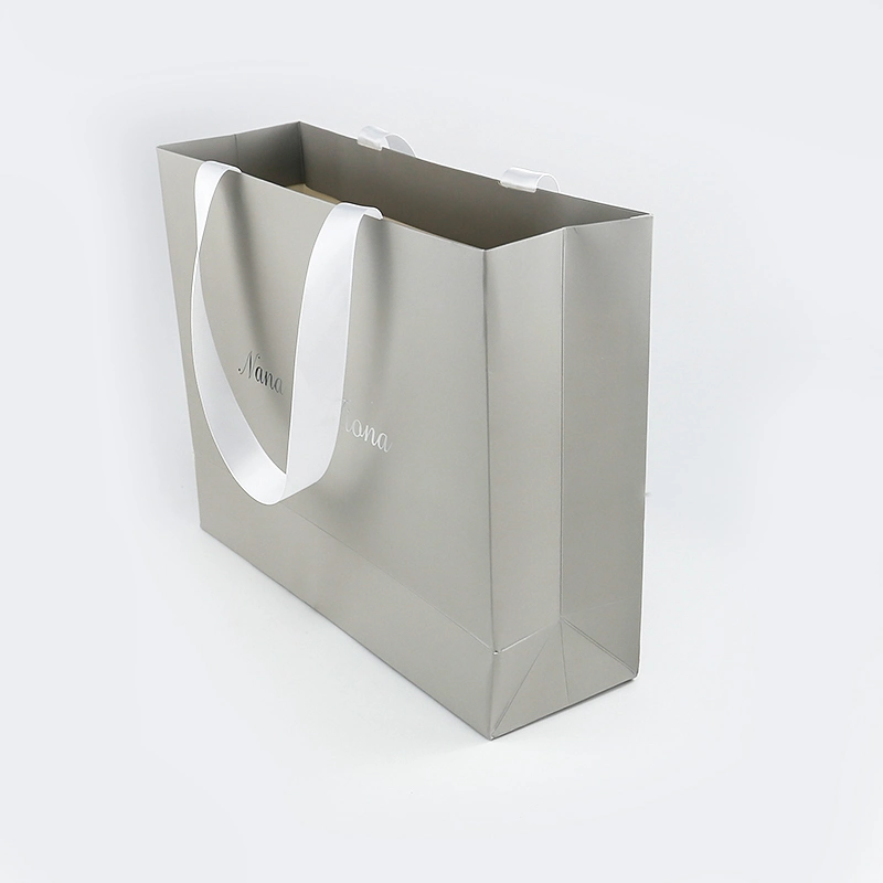 Spot Printing Gray Color 210GSM Paper Carrier Bag with Satin Ribbon