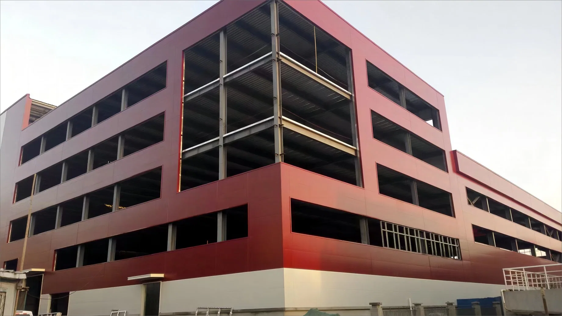 Factory Price Steel Prefabricated Construction Steel Structure for Industrial Warehouse/Worskshop