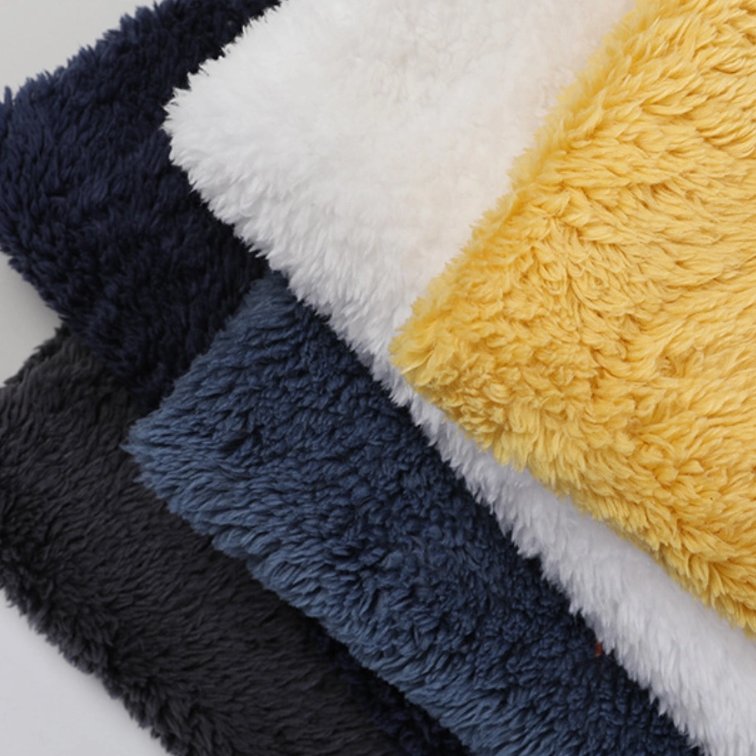 100% Polyester Shu Velveteen Fleece Fabric with Dyed Windproof Downproof Soft Garment Outdoor Fabric Faux Fur Sherpa Fleece Fabric Shu Velveteen Knitted Fabric