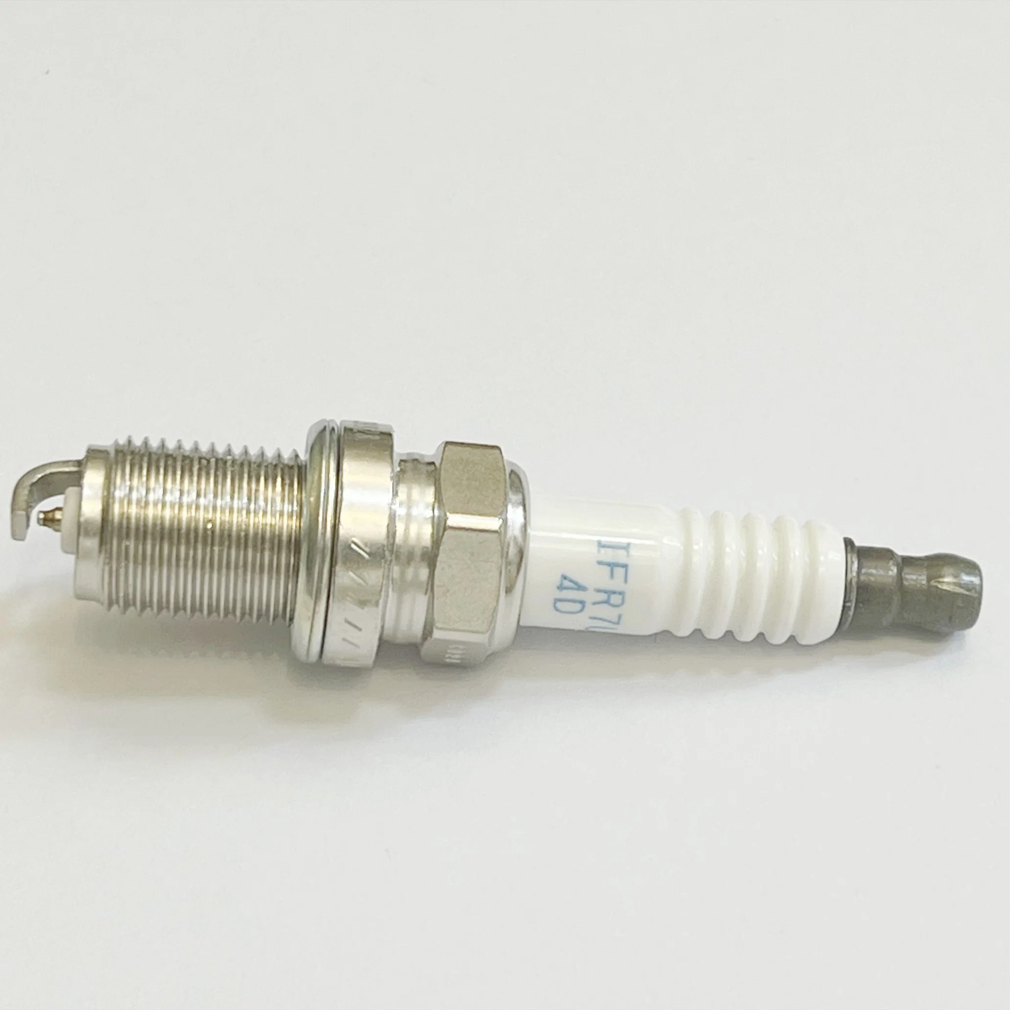 Original Quality Iridium Spark Plug Bujias Ifr7u-4D M2a00-3705002A for Natural Gas Engine