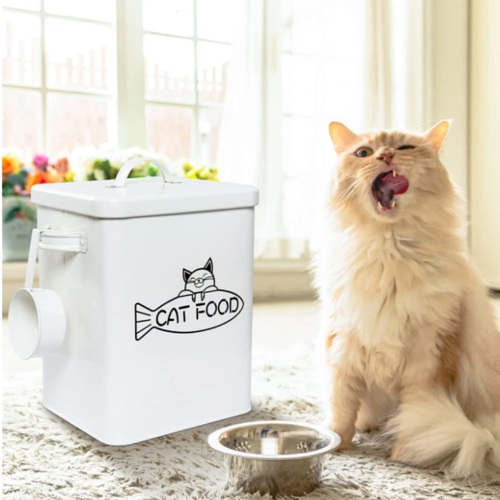 Treat Jar Dog and Cat Food Storage Container with Lid and Dry Food Scoop