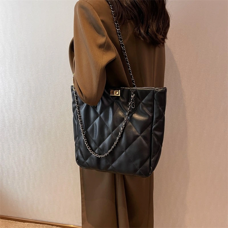 Fashion Love Ladies Handbags Replicas Luxury Tote Women Chain Bags Wholesale/Supplier Designer Shoulder Bag Tote Bag