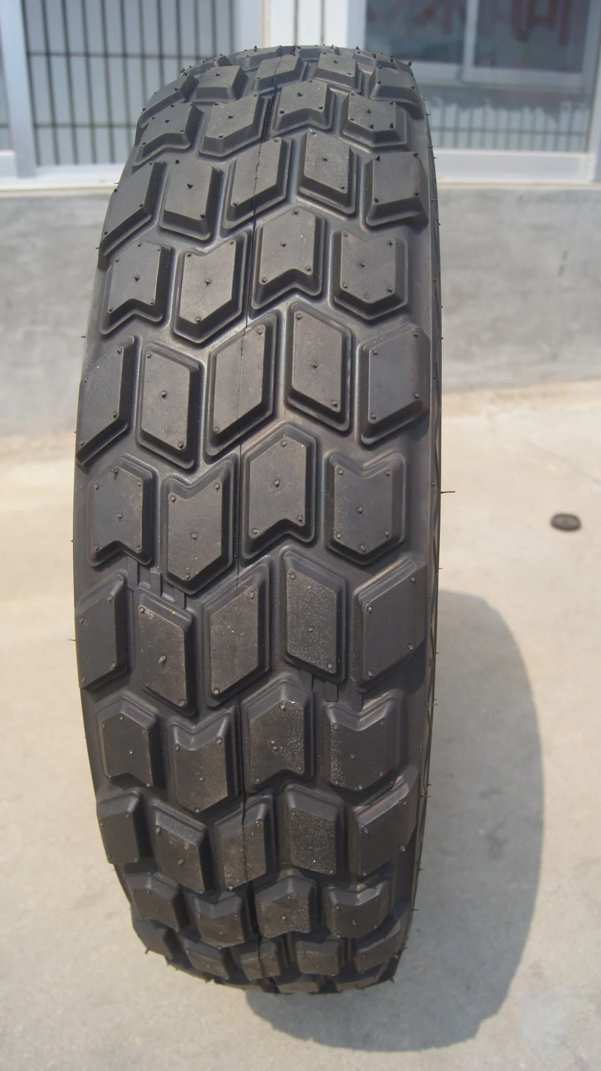 Sp Sand Grip Tyre 750r16lt