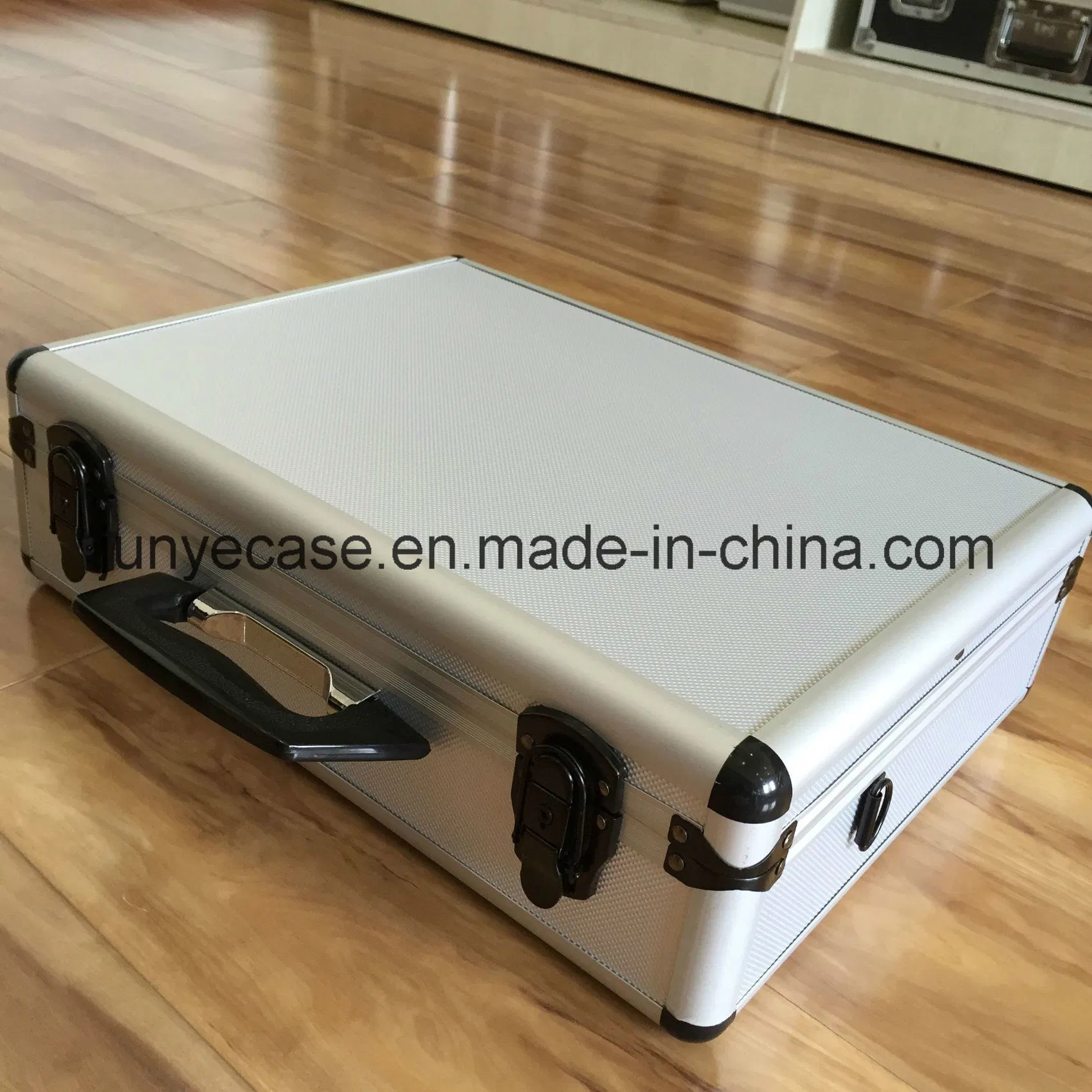 Aluminum Frame Case with Blister Tray