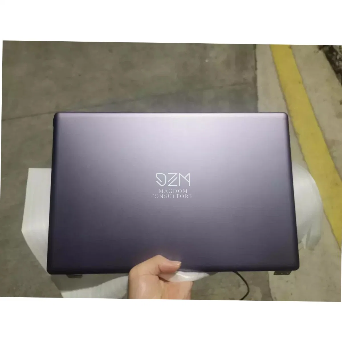 New 11th I5 1135g7 I7 1tb 15.6 Inch Original Bilgisayar Metal Factory ODM OEM Custom Supplier Private Label Computer Laptop