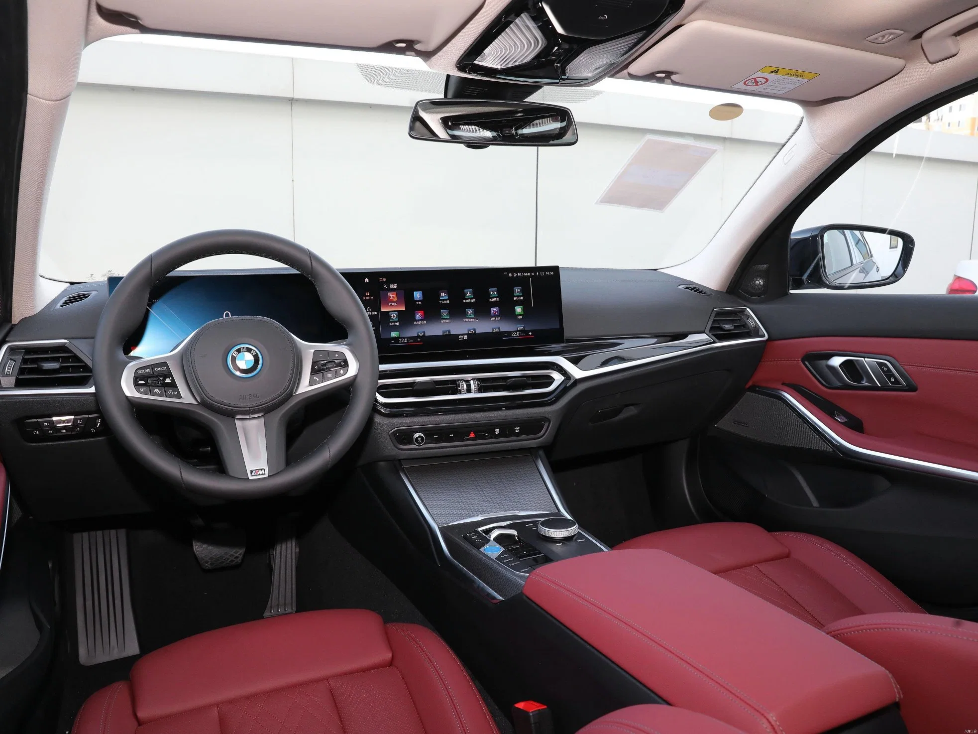 China BMW I3 Used New Energy Pure Electric Electrical Auto Vehicle Car in Stock for Sales