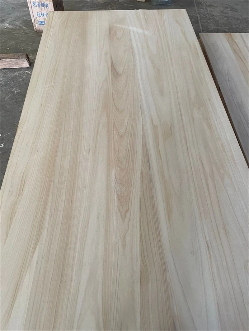 Wholesale/Supplier Pine Edged Wooden Board Timber / Solid Board Industrial Wood for Construction