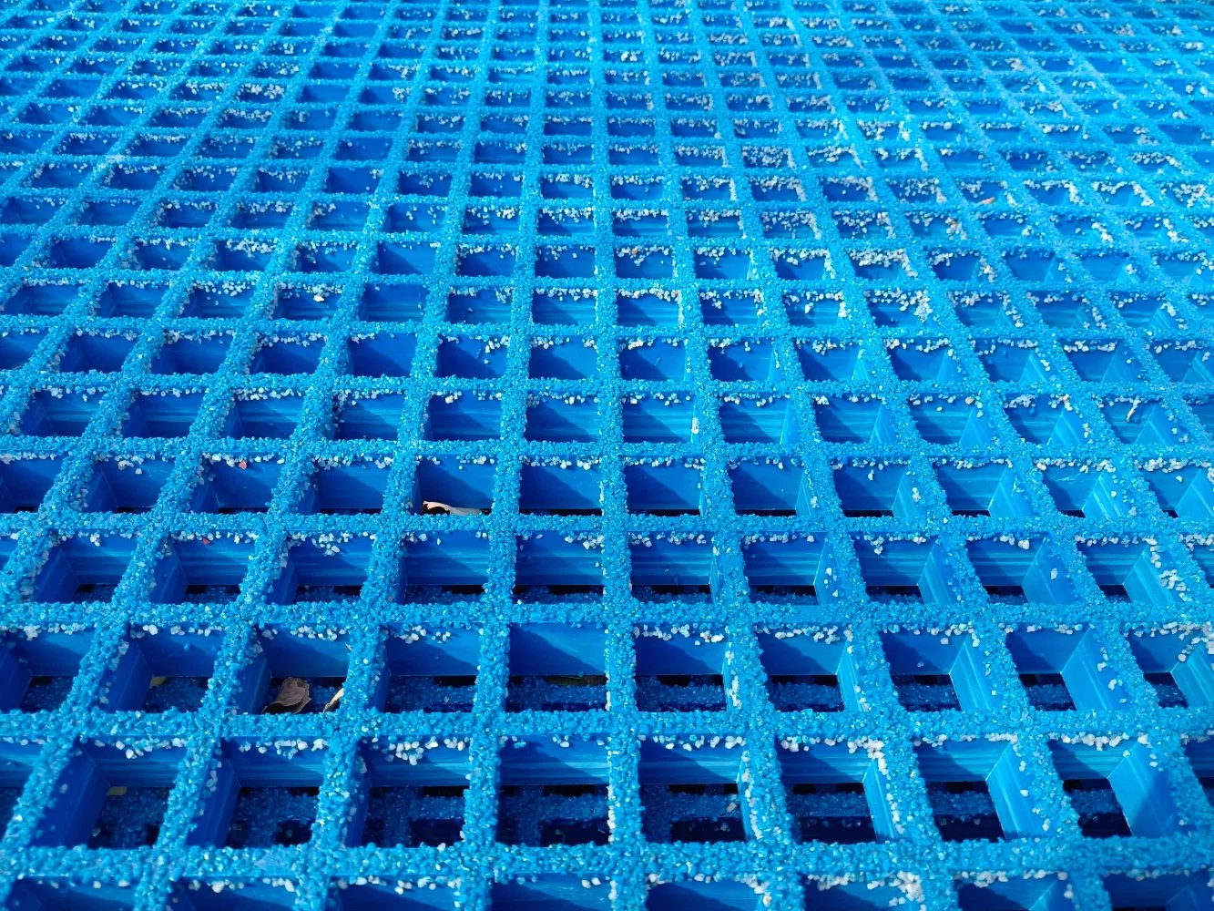 38*38mm Anti Slip FRP Fiberglass Reinforced Plastic Molded Grating Panel for Floor Sidewalk Platform