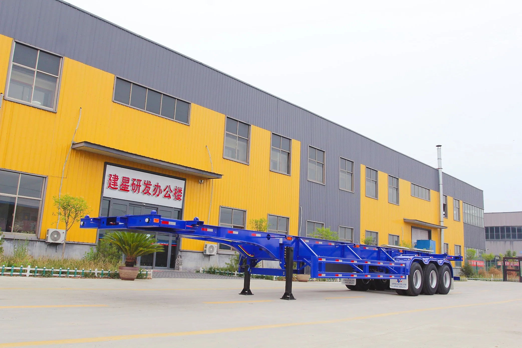 Jianxing 3 Axles 40FT 12m Skeleton Semi Truck Trailer Container Transport Chassis