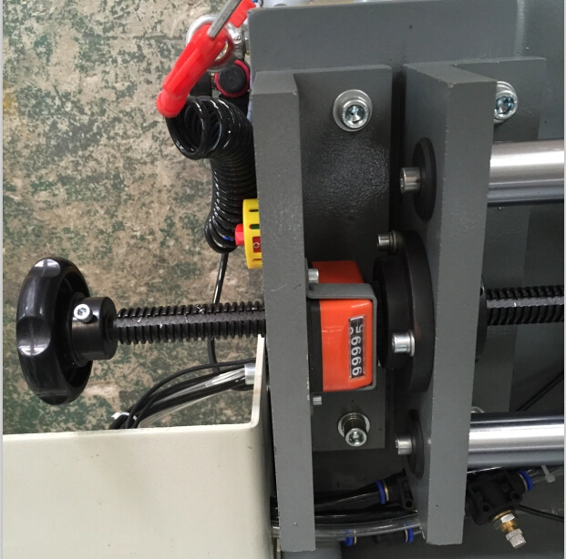 CNC Corner Connector Cutting Machine for Window Door/Single Head Aluminum Profile Cutting Saw/Window Machine