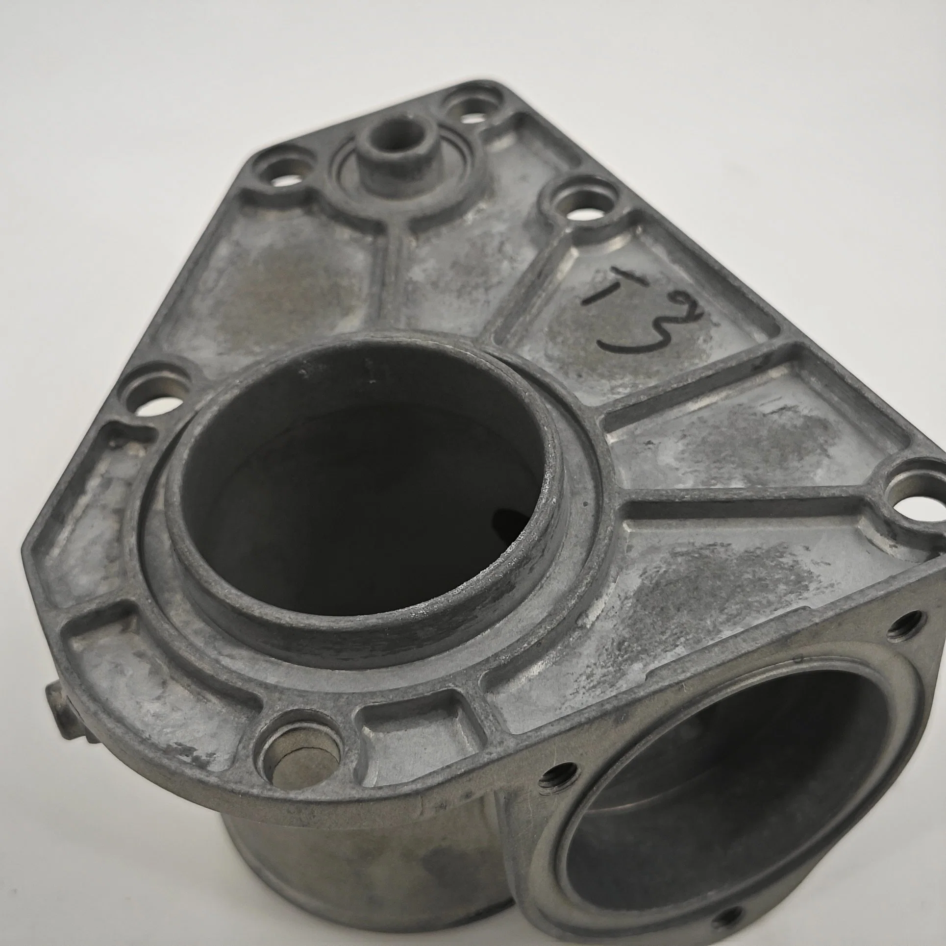 Fábrica a medida CNC Maquinaria Maquinaria Automoción Moto Metal piezas aluminio Fundición de troqueles