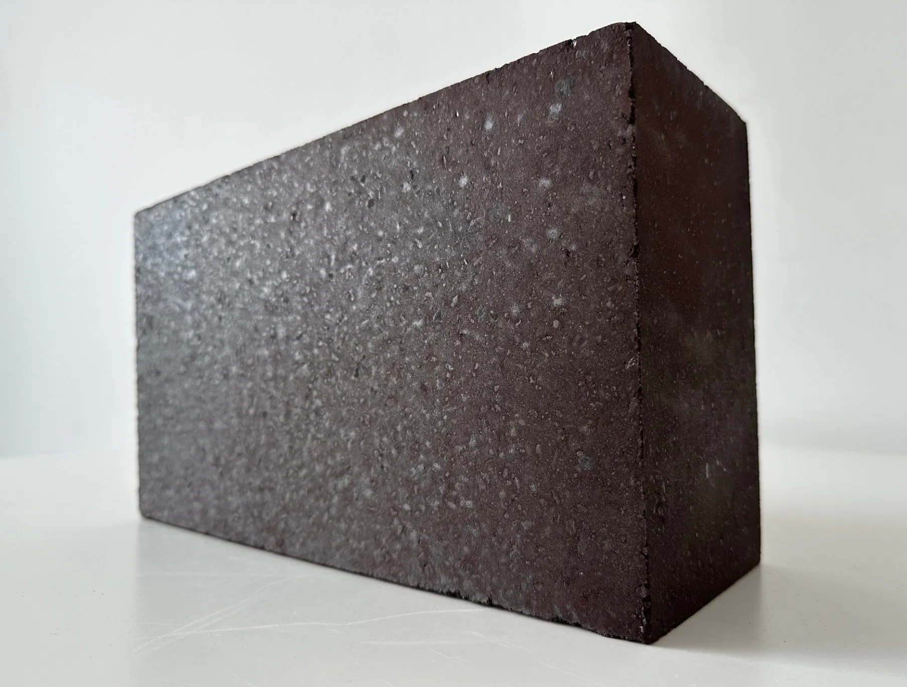 Good Stability Refractory Fused Rebonded Magnesia Chrome Brick