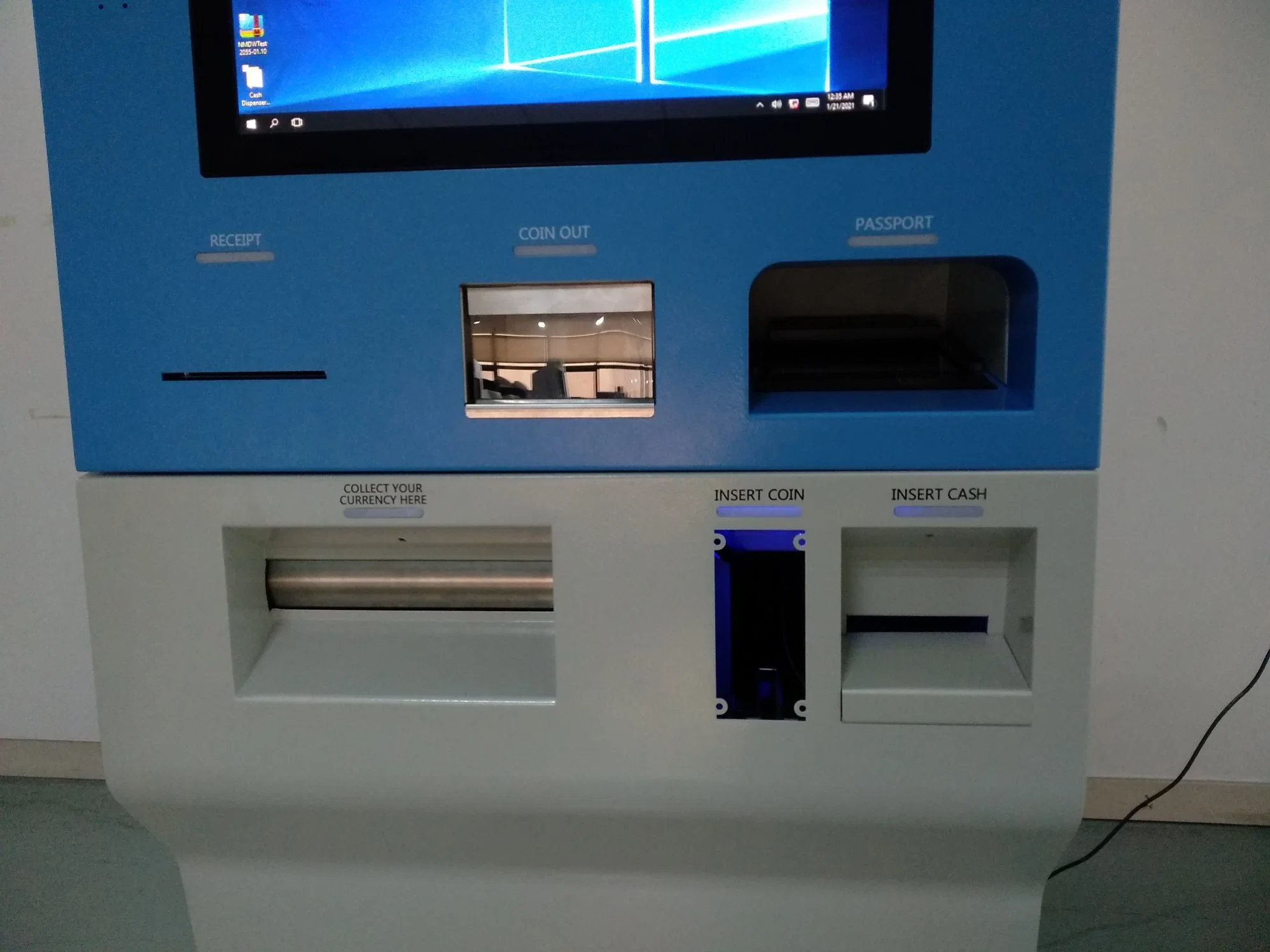 Elegant Foreign Currency Exchange Kiosk with 19 Inch Touch Screen