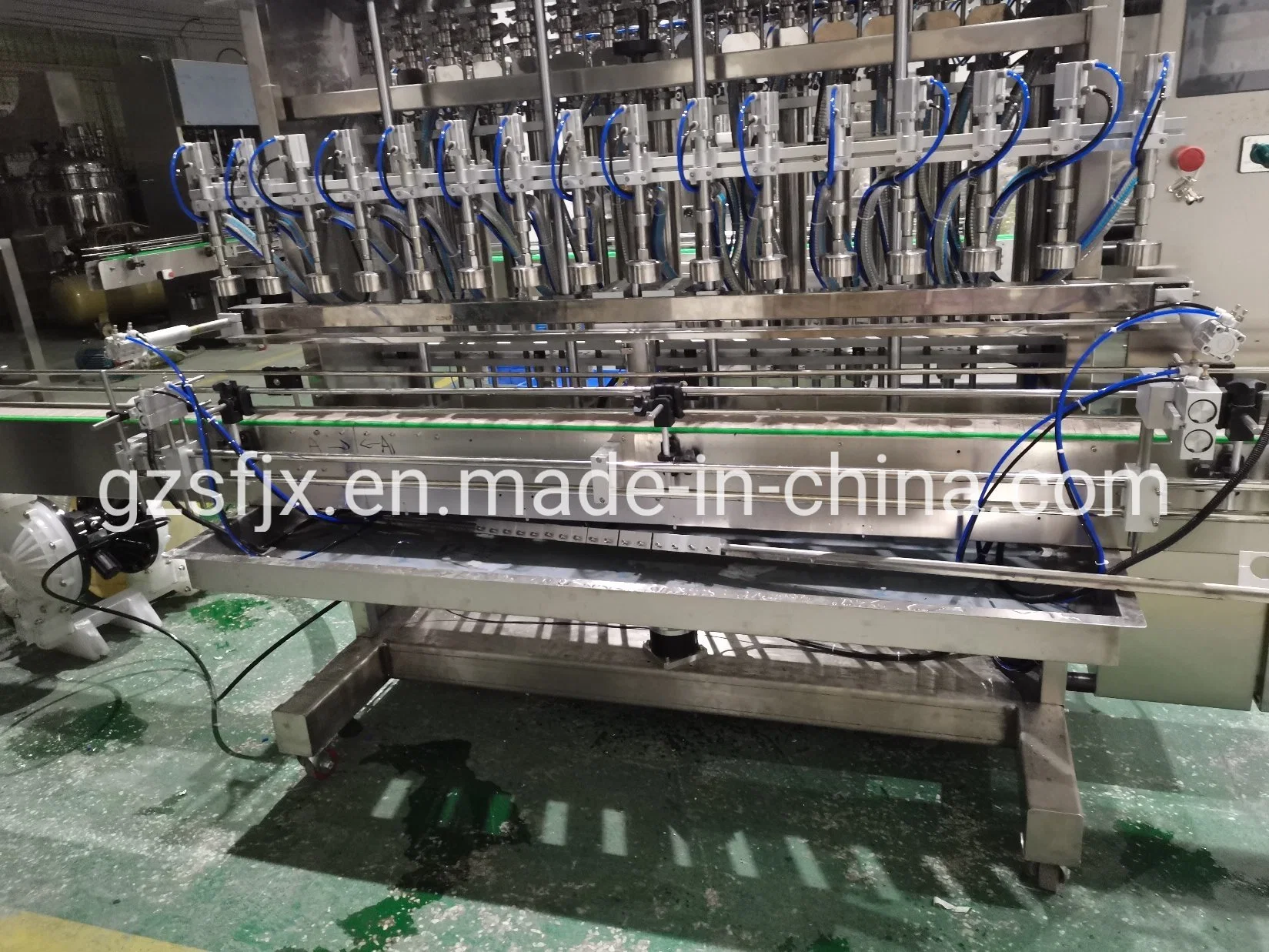 Filling Machine of Hand Sanitizer with Pump Alcohol Hand Sanitizer Gel Filling Sealing Machine