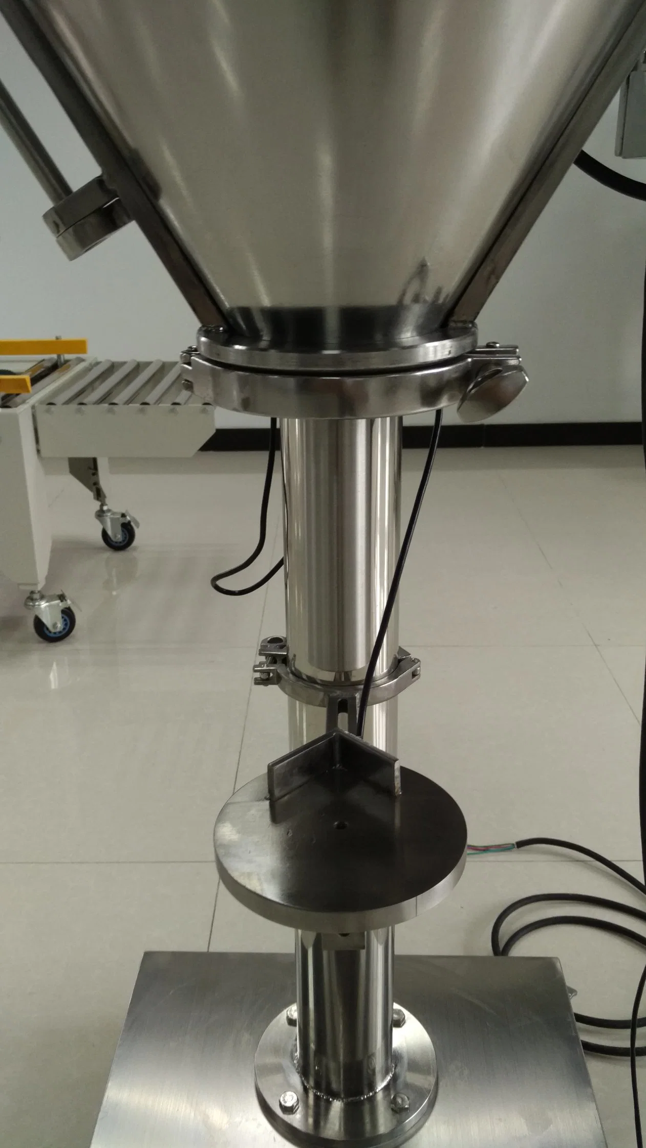 China Coffee Powder/ Wheat Flour/Condiment/Solid Drink/Auger Filling Machines Manufacturer