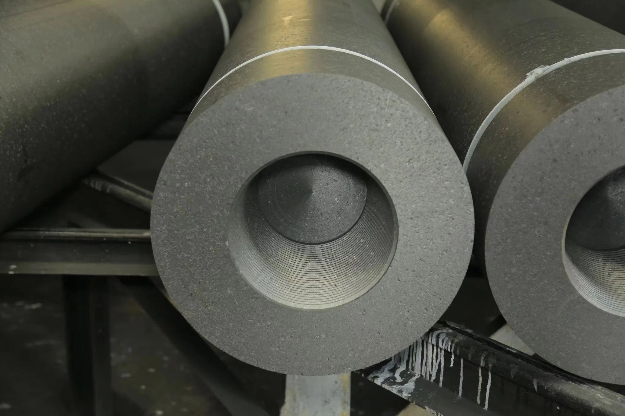 High Power Graphite Electrode; Used as Conductive Material in Arc Furnace