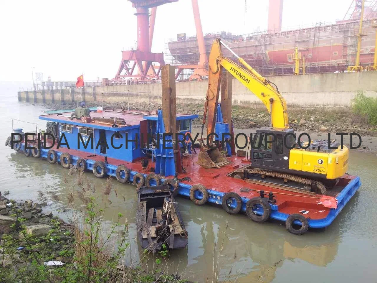 Steel Barge for Boat Berthing Pontoon Boat for Mooring House Boat with Office Accommodation