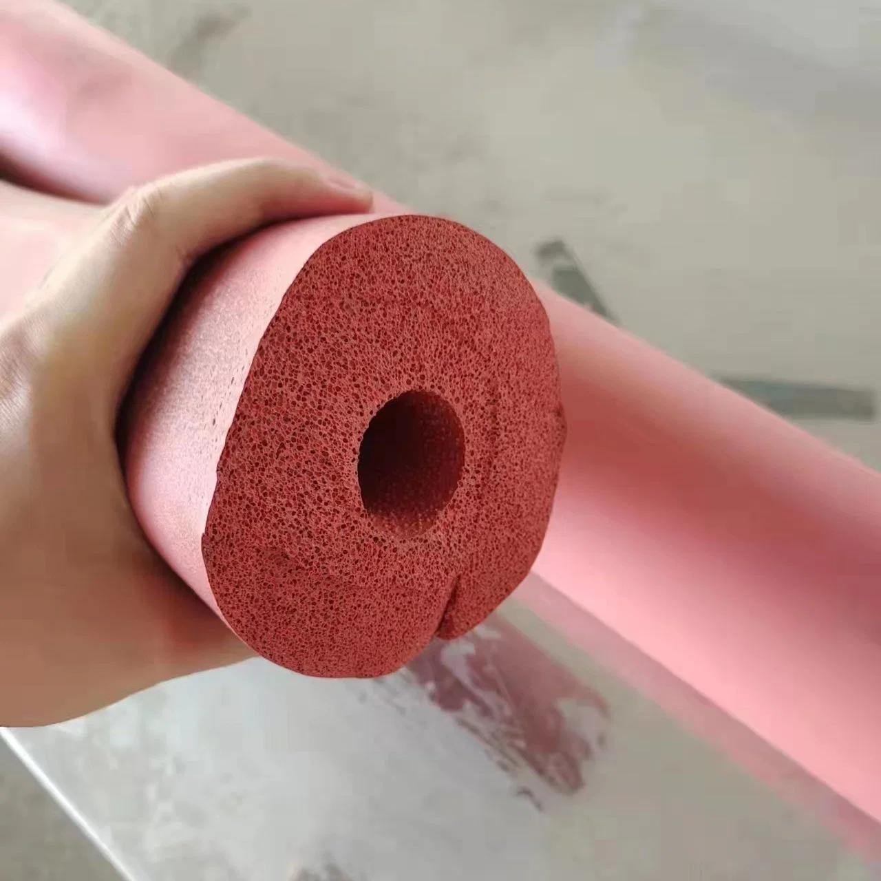Customized Extruded Silicone Foam Strip with High Flexibility