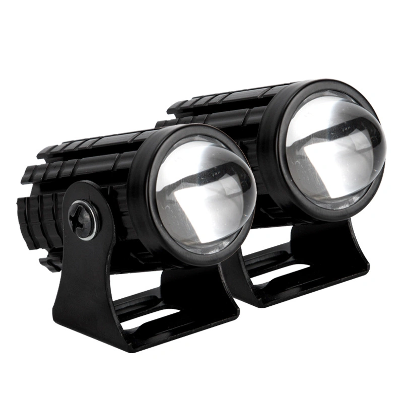 Couleur 12V double mini projecteur LED LED spotlight moto de la lumière de la conduite de l'objectif du projecteur antibrouillard