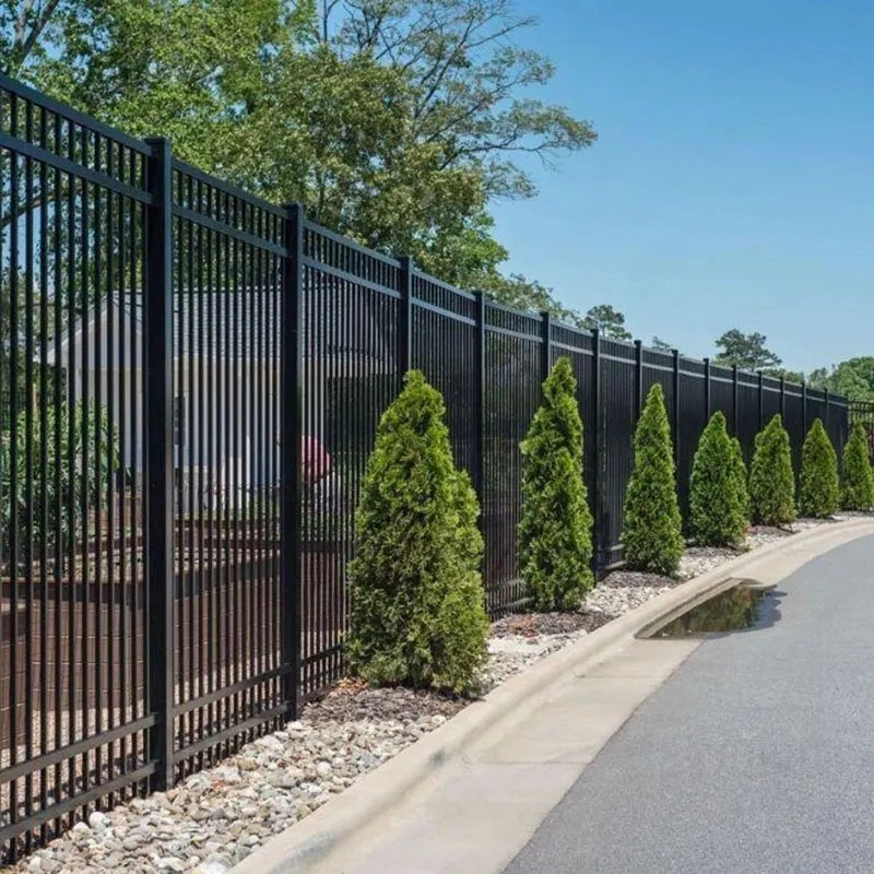 Créer un charmant jardin Oasis avec panneau de jardin clôture métallique