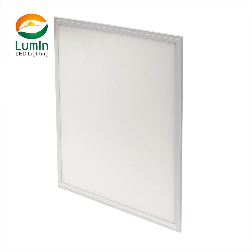 Super fino e elegante 36W 40W 600*600 Limite de luz do painel de LED Suspender travando