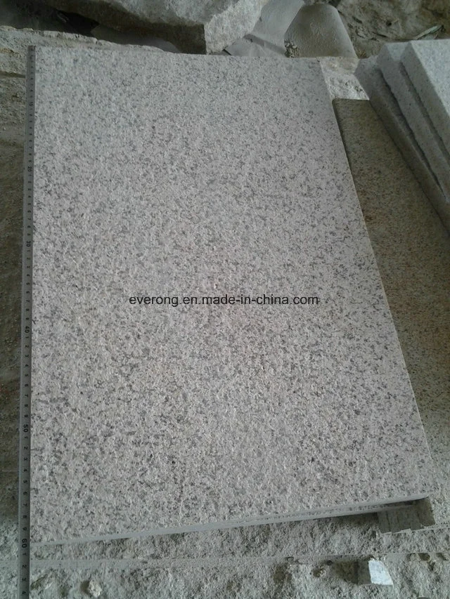 G682 Rusty Yellow Stone Misty Yellow Granite Floor Tile for Pavement