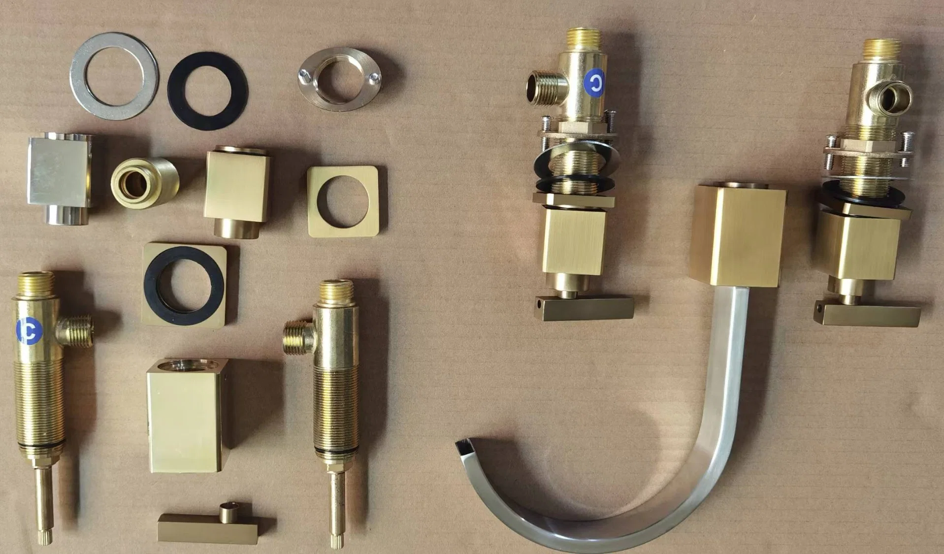 Faucet Metal Components, Sanitary Wares, Brass/Stainless Steel Spare Parts for Faucets, Tap Fittings, Lever Handle Seat