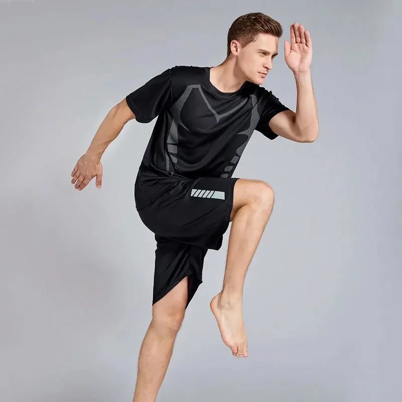 OEM Custom Logo Summer Sportswear T Shirt and Tracksuits for Men Cotton Running Shortwear Sets Tracksuit for Men