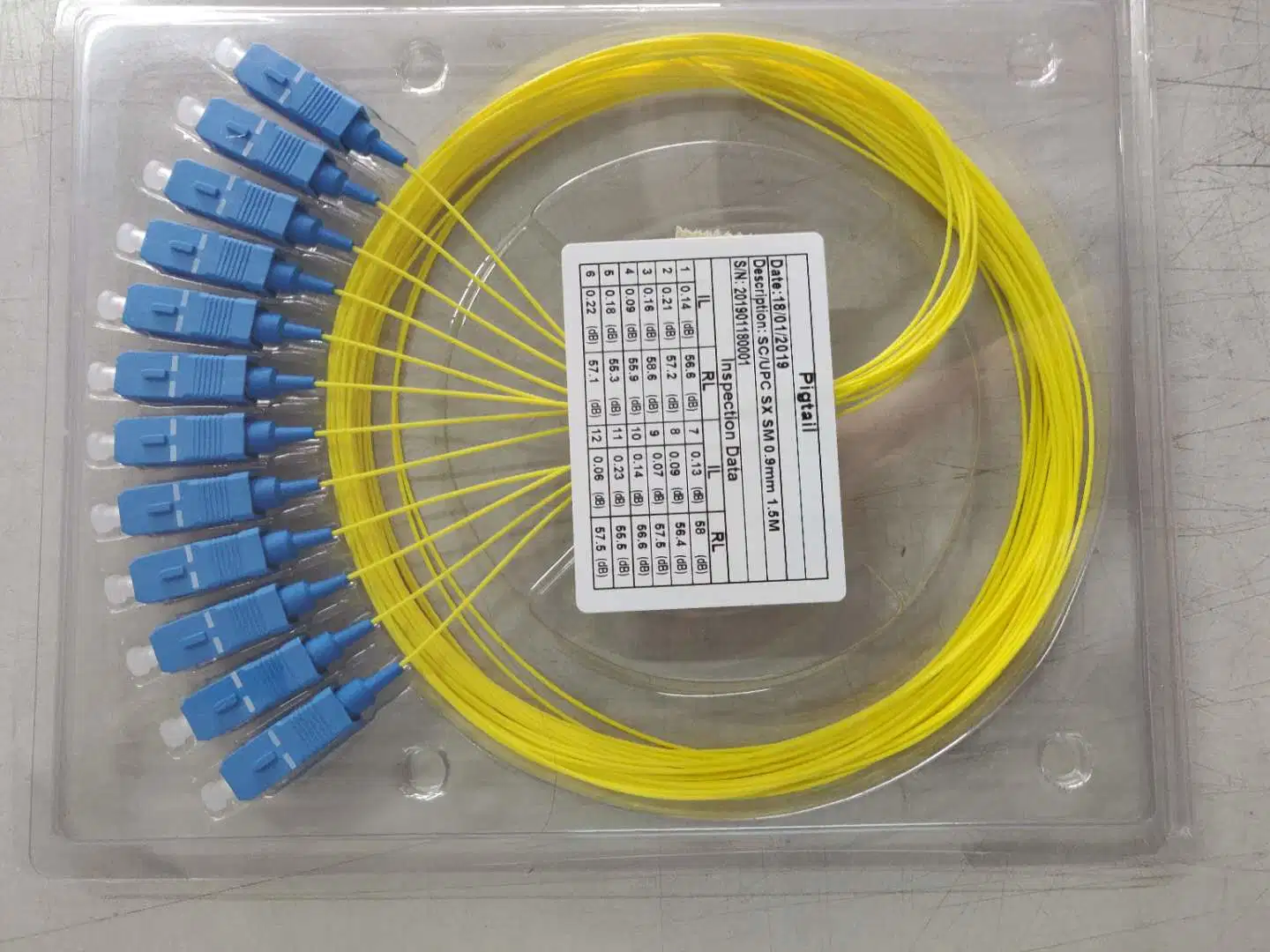 Conector óptico de fibra óptica com jumper SC