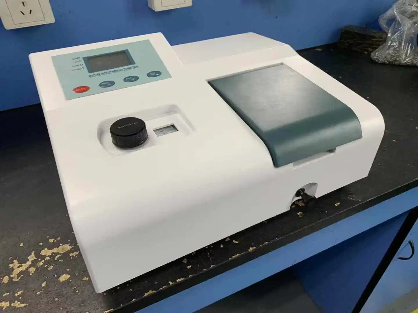 Single Beam Visible Spectrophotometer Cheap Price 721