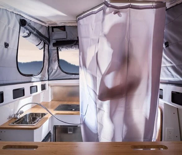 Cama de atendimento de alta qualidade Caravana Australiano Veículo híbrido autocaravanas