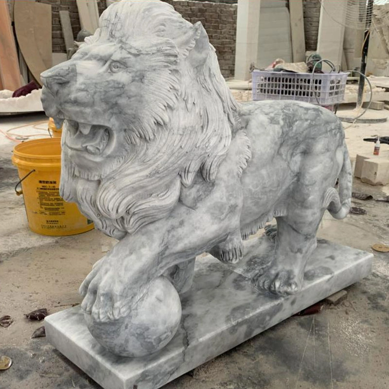 Natural Marble Stone Lion Sculpture for Garden Decoration with 20% off