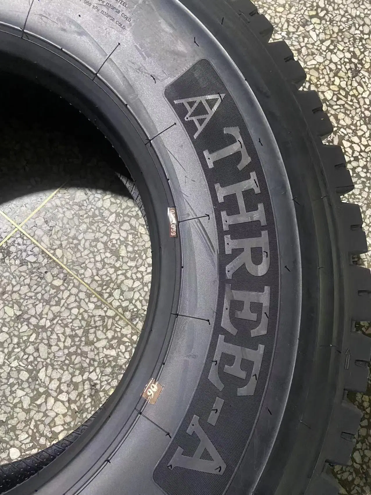 Truck Tyres TBR 315/80r22.5 China Threea 12r22.5