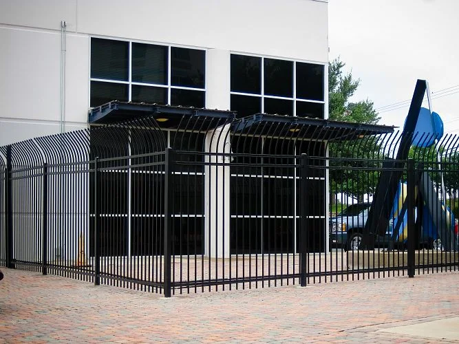 Wholesale/Supplier Price Decorative Wrought Iron Stairs Aluminium Metal Garden Fence