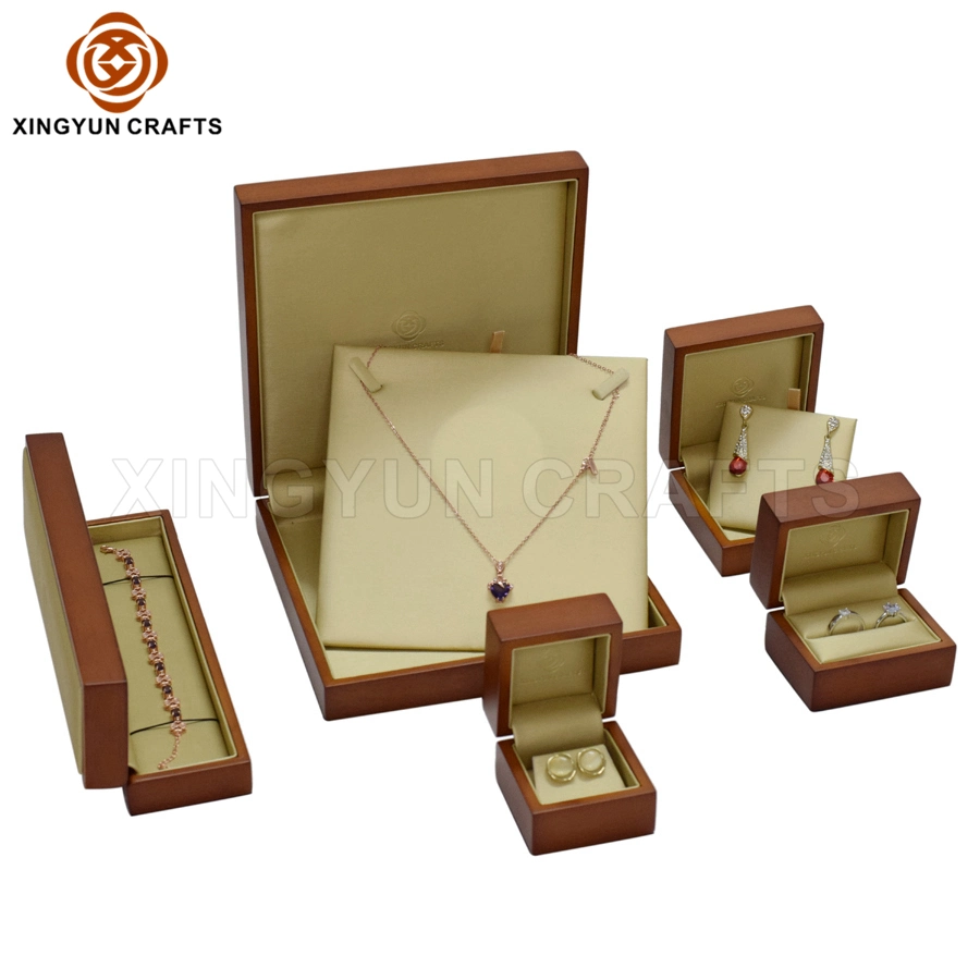 Hot Sale Custom Logo Wooden Jewelry Packaging Box Lacquer Wood Packing Jewel Gift Display Box Gift Storage Box