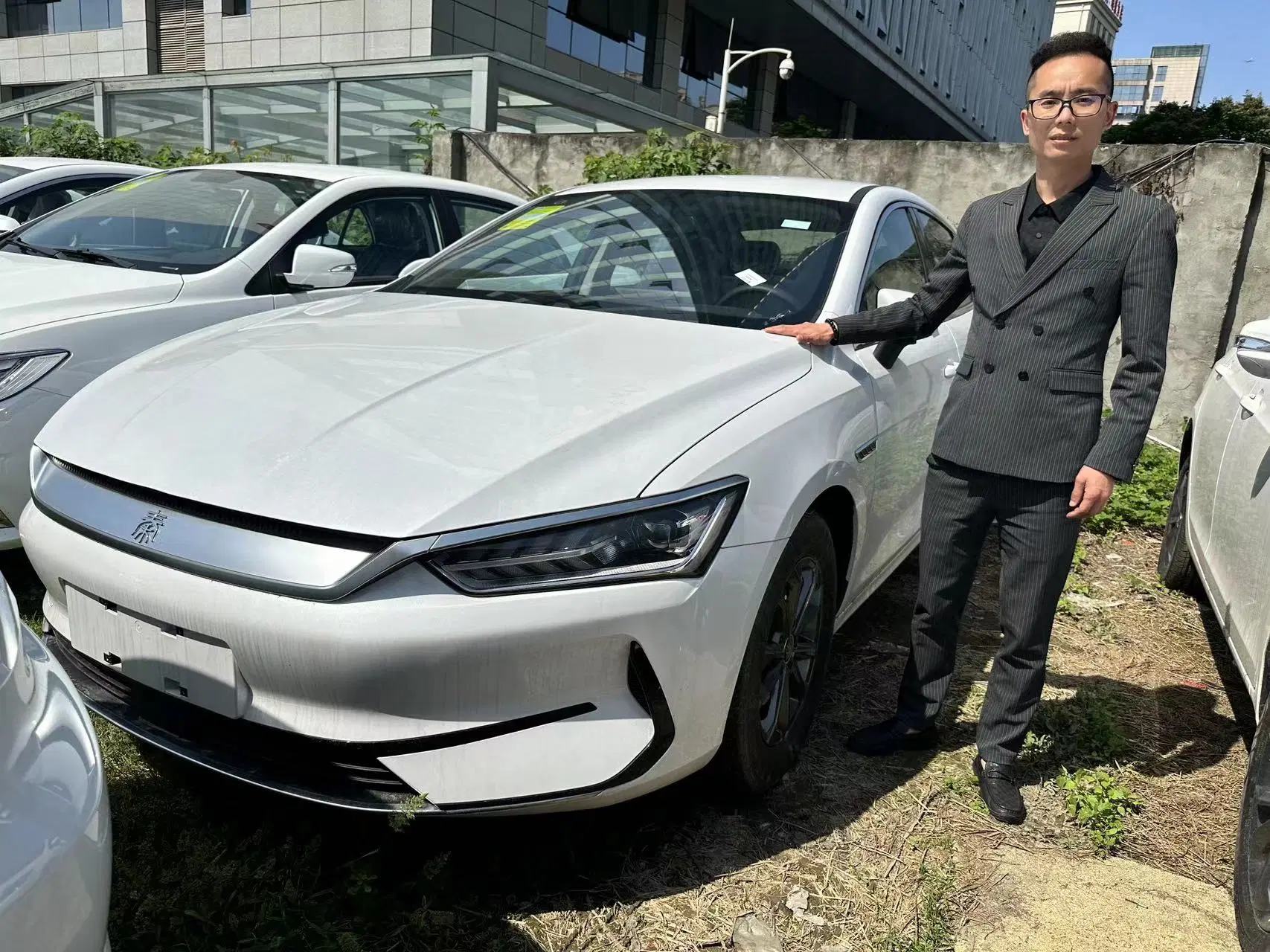 China Byd Qin Plus EV eléctrico barato de alta velocidad larga Gama Nueva energía batería usada EV eléctrico coche