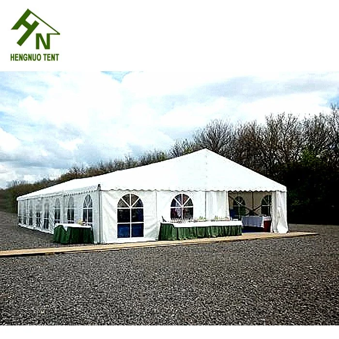 Personalizar la boda carpa carpa permanente con la Iglesia ventanas claras