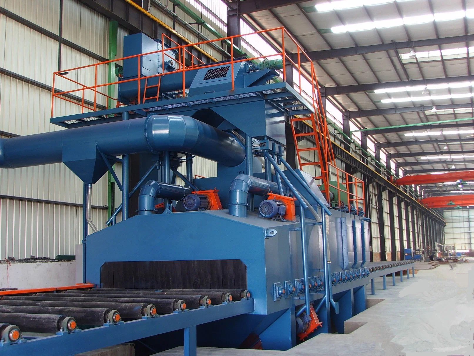 Roller Conveyor Type Steel Structure Plate Derusting Shot Blasting Machine