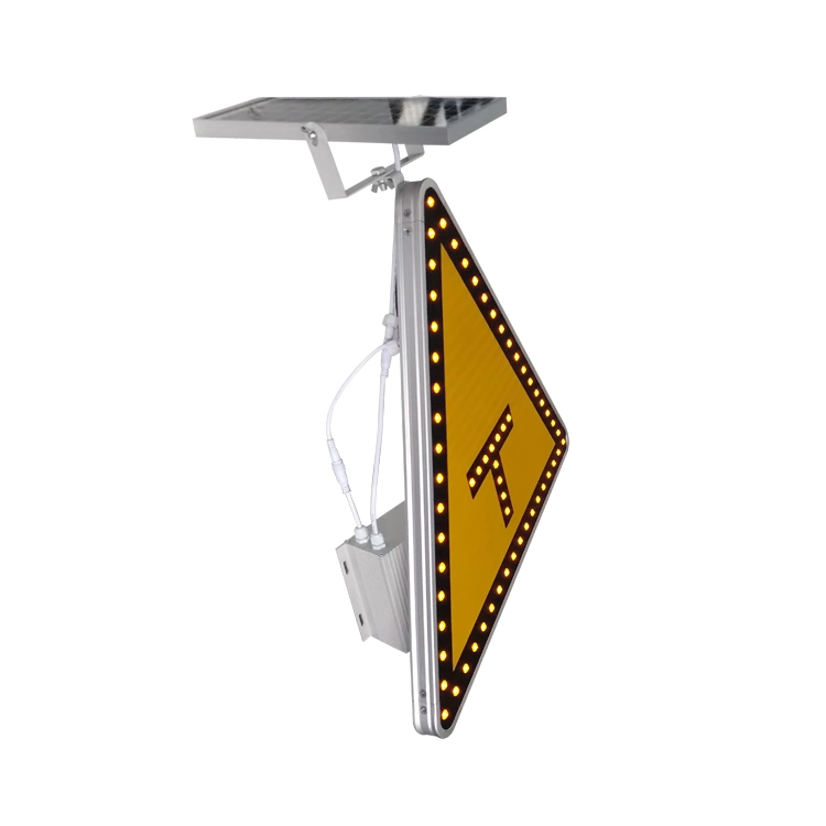 Triangle Solar Powered Aluminum Traffic Flash Directional Sign High Reflective Film Customized Size or Shape Solar LED Flashing Lamp Road Safety Warning Signal