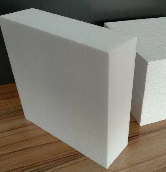 Glass Wool Blanker or Rolls or Board for Wall and Roof Thermal Insulation