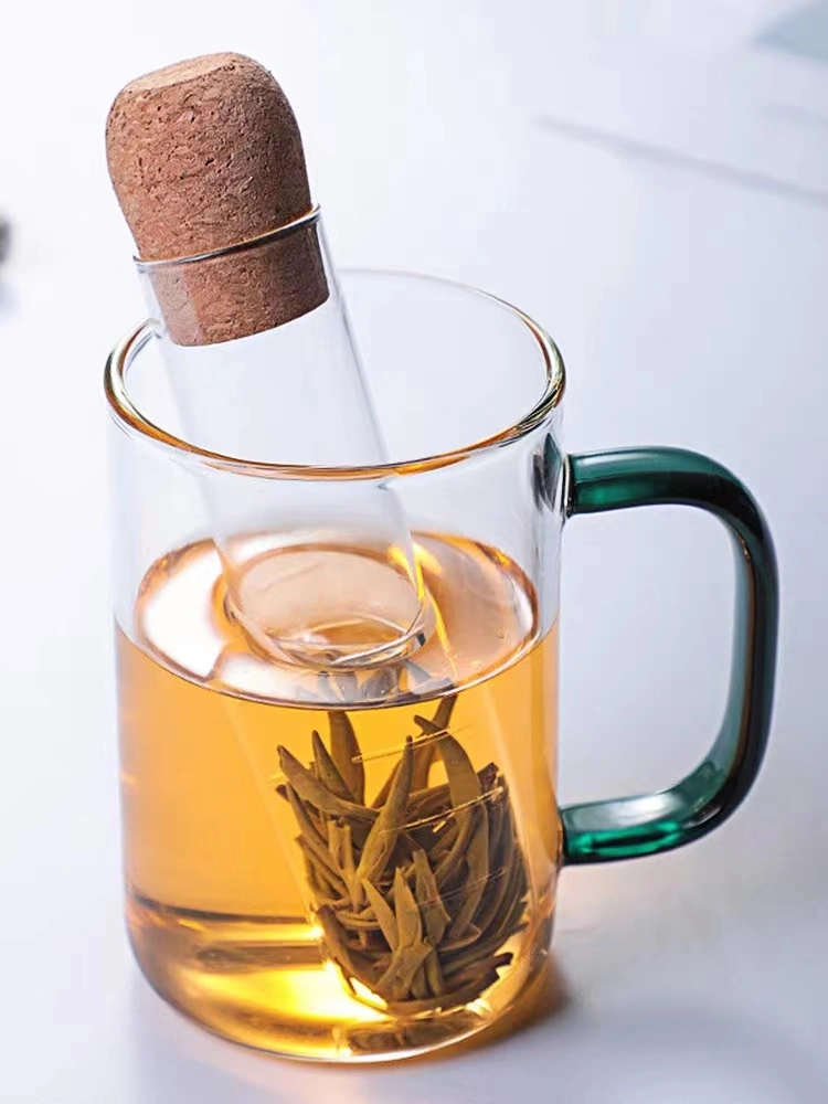 Simple and Creative Heat-Resistanr High Borosilicate Glass Tea Filter with Cork