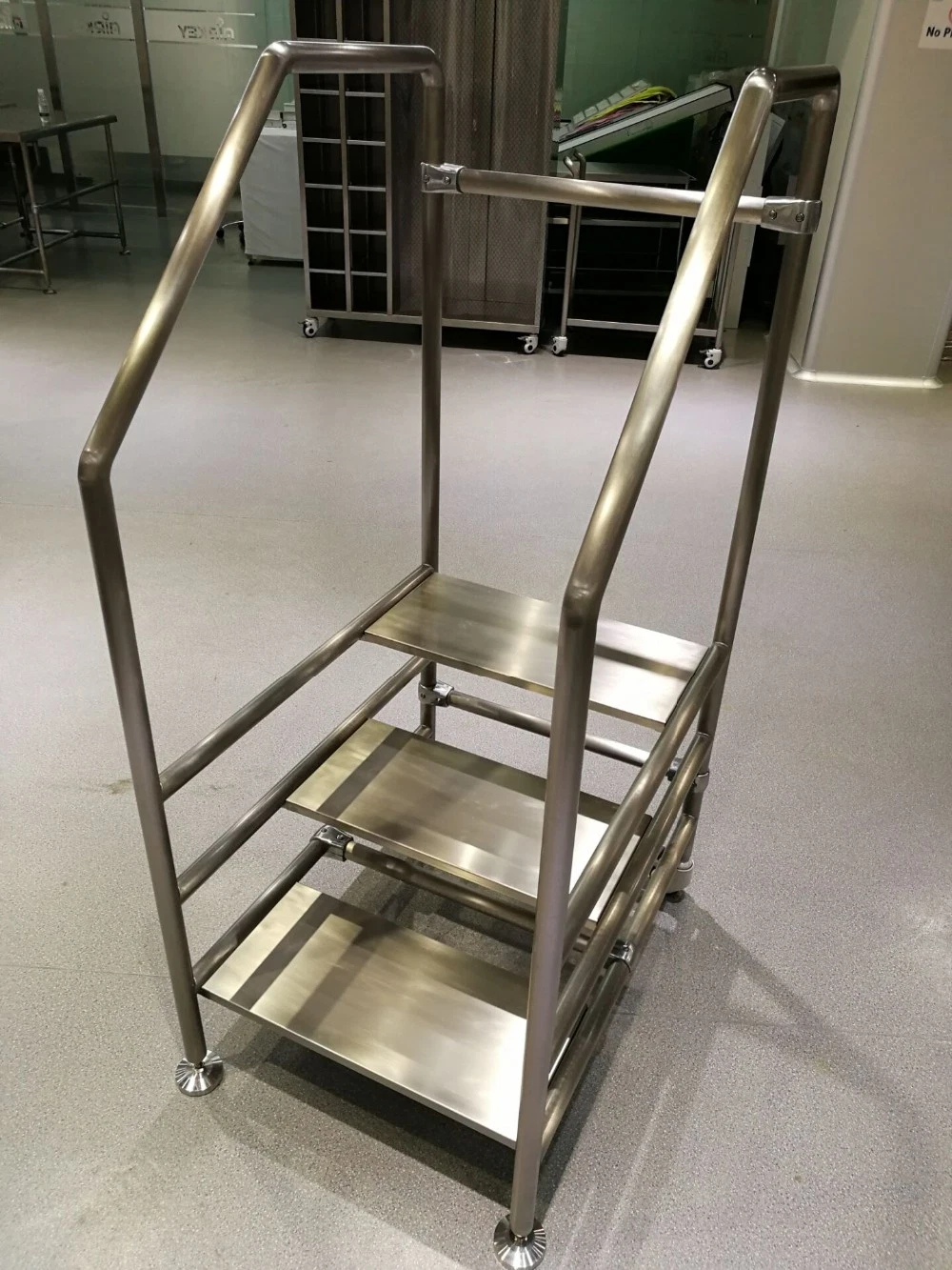 Mobilier de salle blanche réglable antistatique pour table de laboratoire/paillasse/habillement