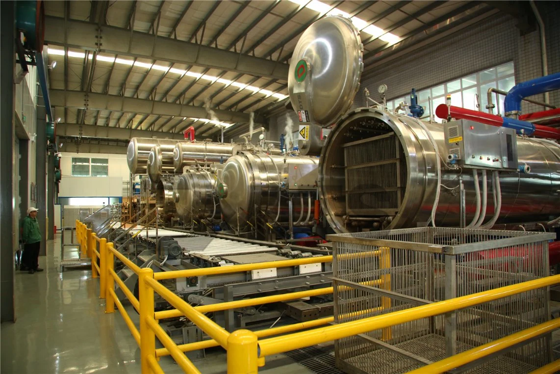 Stérilisateur à pulvérisation d'eau / Stérilisateur autoclave pour le traitement des aliments et des boissons.