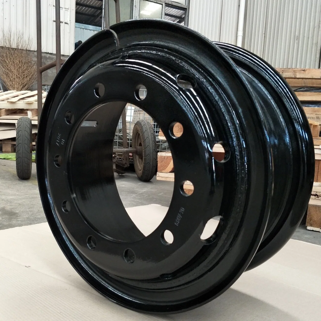 Truck Steel Wheel, Tubeless Steel Wheel 22.5*8.25, 22.5*9.00