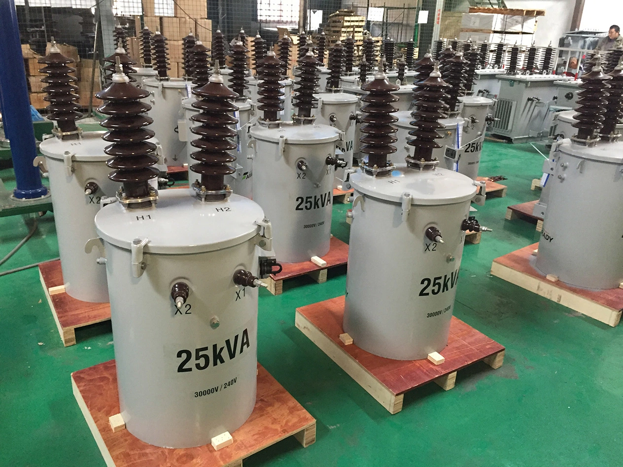 Transformateur électrique monophasé pour transformateur 33 kV/0,4 kV 100 kVA.