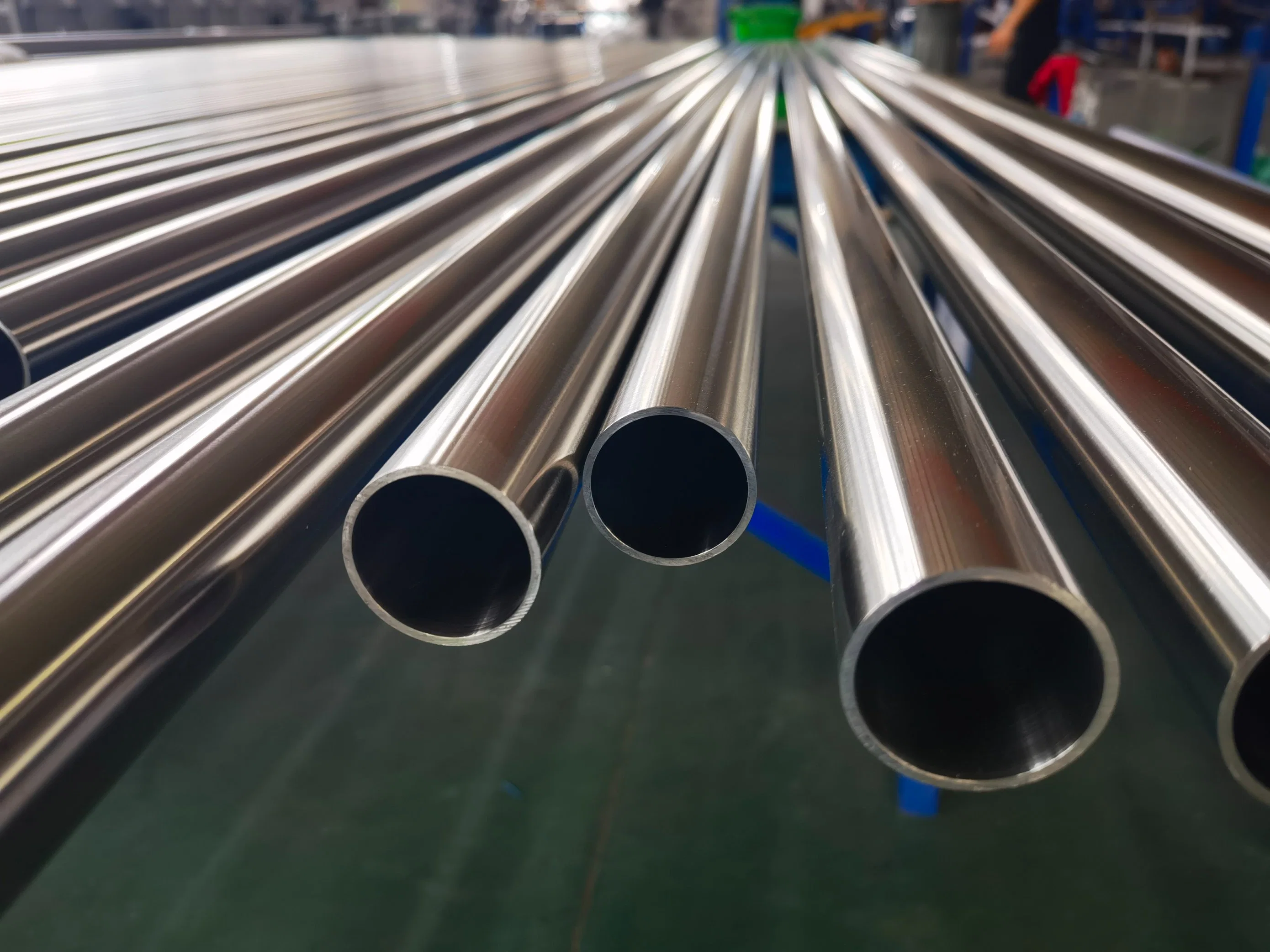 China High quality/High cost performance  ASTM/AISI/JIS/DIN 201/304/316/321/904L Bright Polish Stainless Steel Pipe 2b/Ba Tube