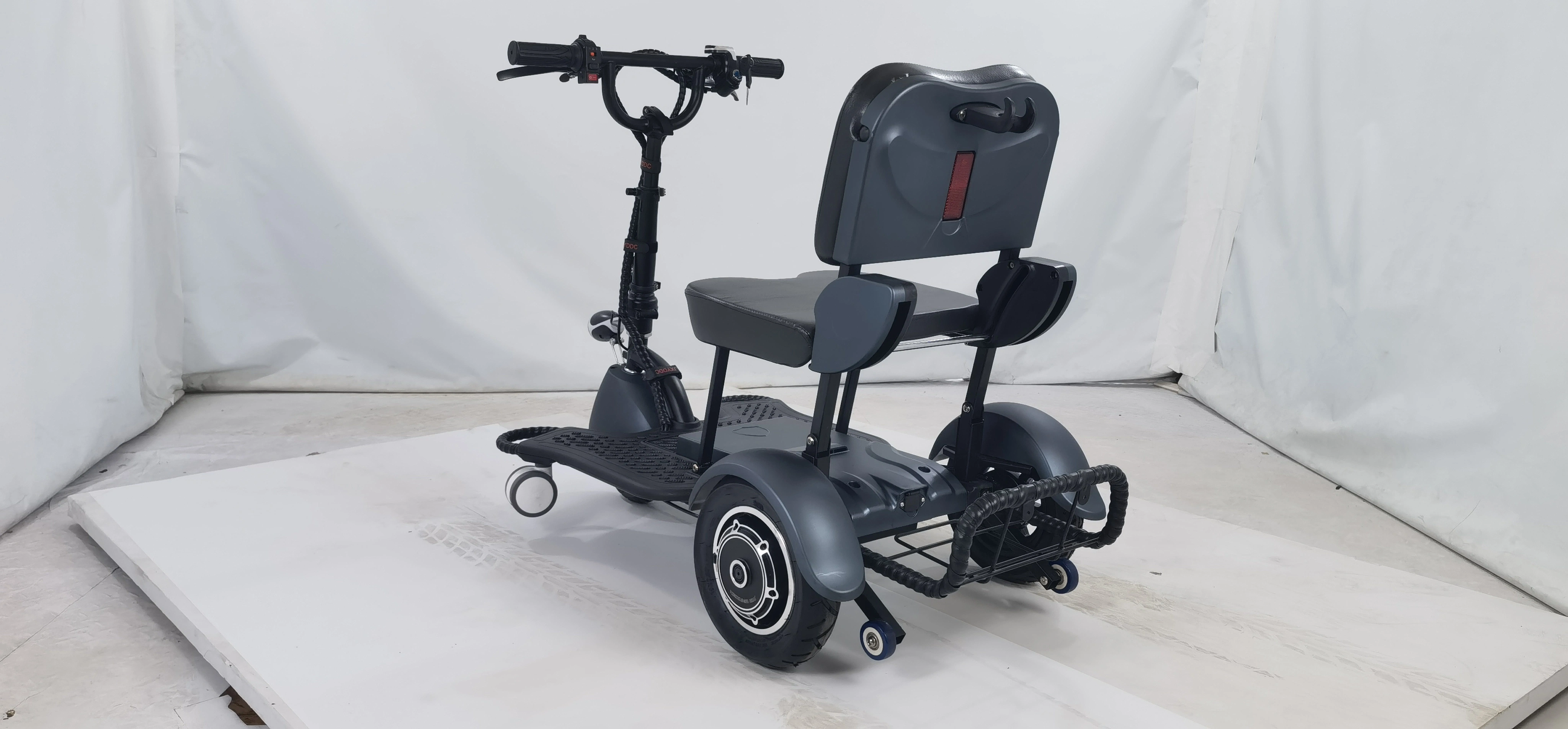 10&quot; CE Approved Topmedi 1 Piece/CTN 95*55*46cm China Bicycle Mobility Scooter