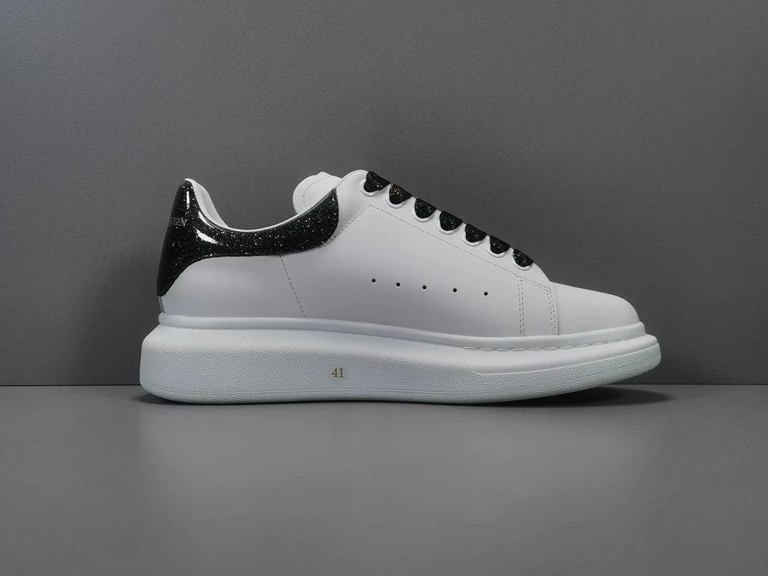 Original MCQ Oversized Sneaker pour hommes décontracté Chaussures de sport Original Boîtes de logos