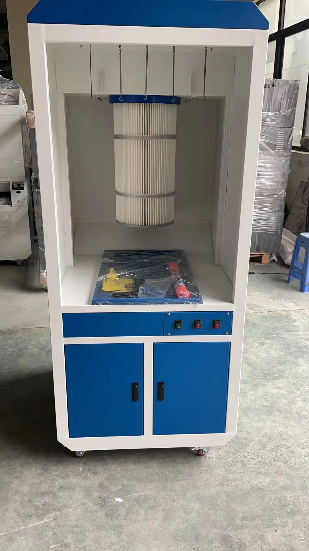 Dust Free Portable Small Mini Powder Coating Spray Paint Booth for Sample Making